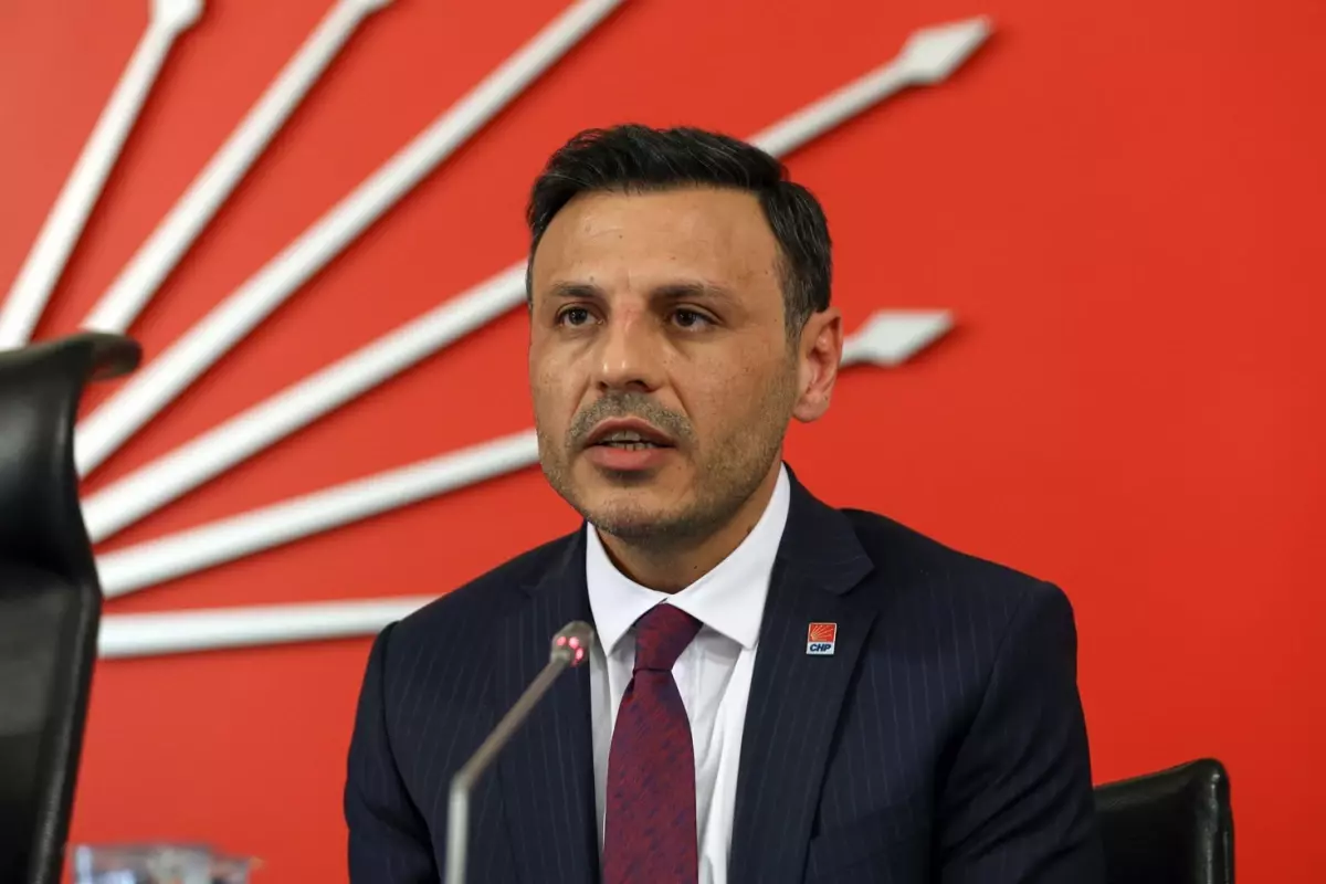 CHP İstanbul İl Başkanı Özgür Çelik hakkında soruşturma