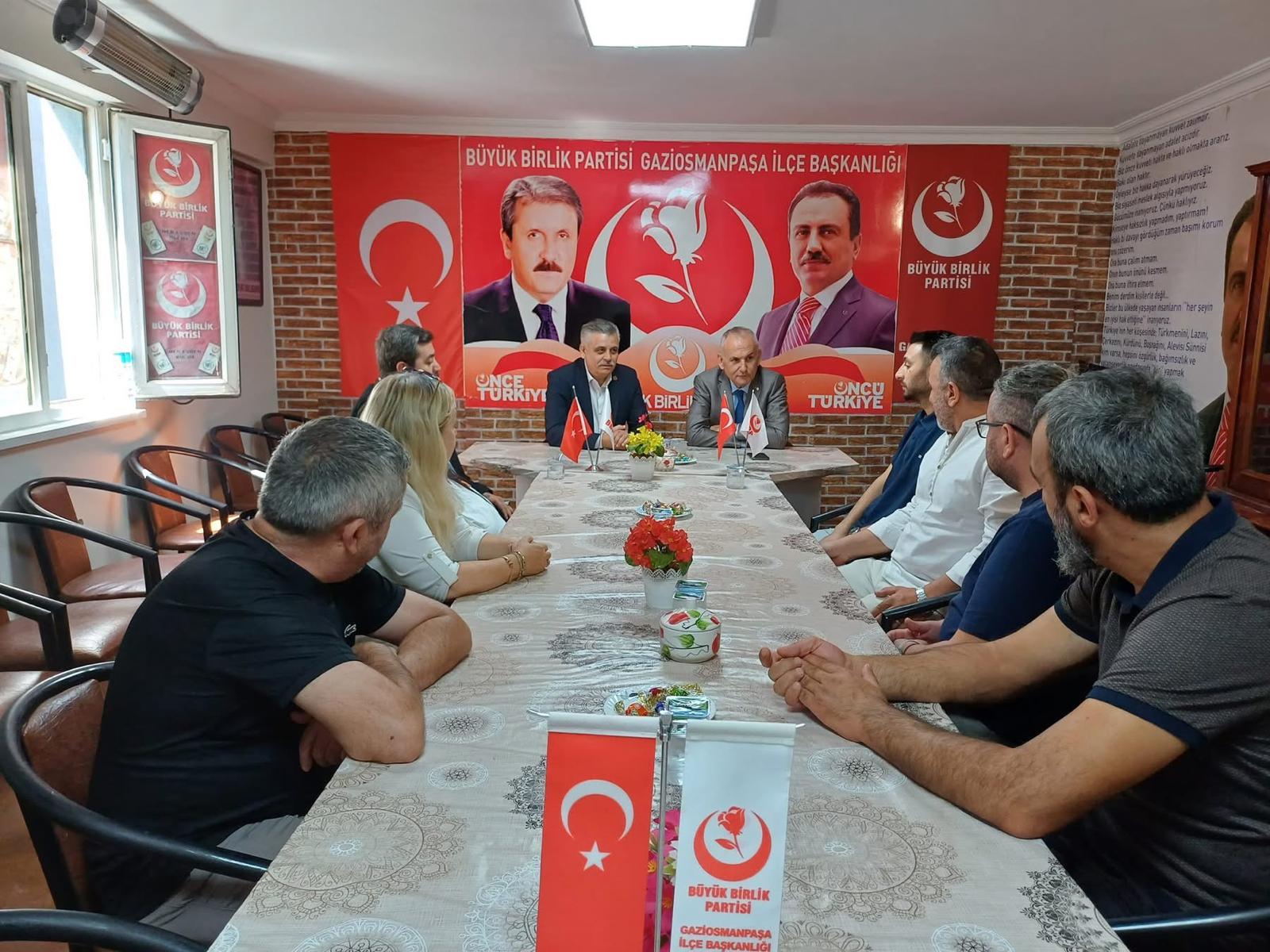 Gaziosmanpaşa Kaymakamı İskender Yönden’den BBP İlçe Başkanlığına Ziyaret