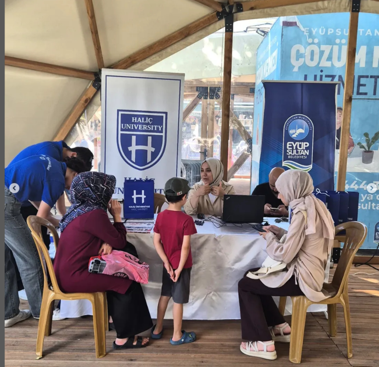 Eyüpsultan Belediyesi’nden YKS tercih desteği