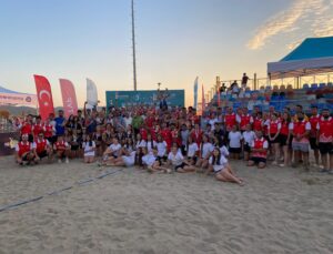 “Gençlerimizle Her Daim Yol Yürüyüyoruz”