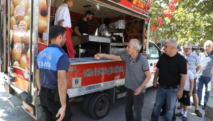 Eyüpsultan’da Mevlid Kandili