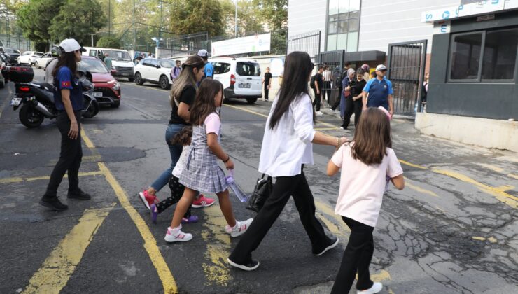 Zabıta ekipleri ilkokul önlerinde denetimlerine başladı