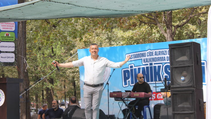 Kastamonu’nun Gözde Sanatçısı: Tuncay Öz