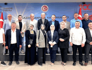 Kasder Kastamonular Dayanışma Derneği’Gaziosmanpaşa Şube Başkanından Kaymakam İskender Yönden’e Anlamlı Ziyaret