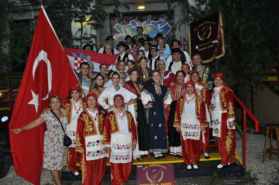 Pazariçi Köprülü Spor Kulübü’nden Her Yaşa Halk Oyunları Kursu!