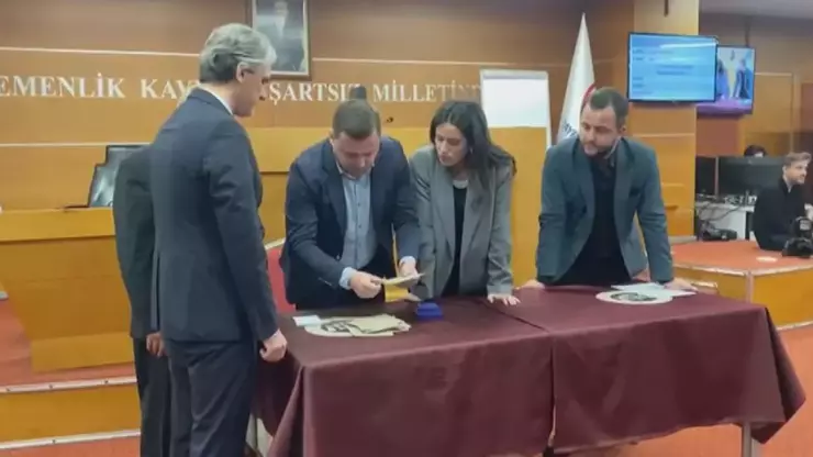 Bayrampaşa Belediye Başkanı İbrahim Akın oldu!