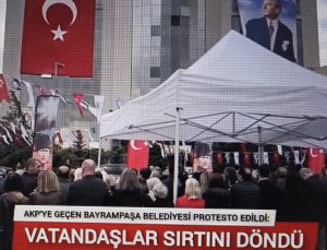 Bayrampaşa’da 29 Ekim Töreninde Sessiz Protesto