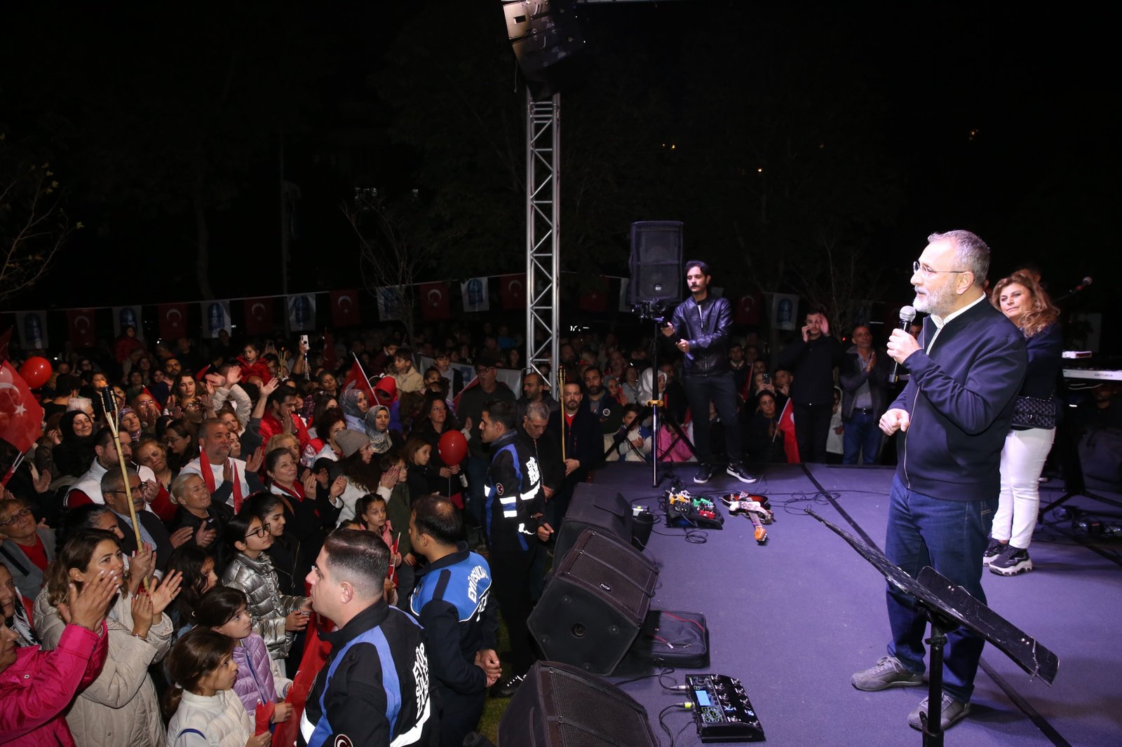 Eyüpsultan’da Cumhuriyetin 102. yıl coşkusu