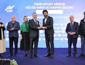 Yavuz Bülent Bakiler Kültür, Sanat ve Edebiyat Sezonu’na Görkemli Açılış