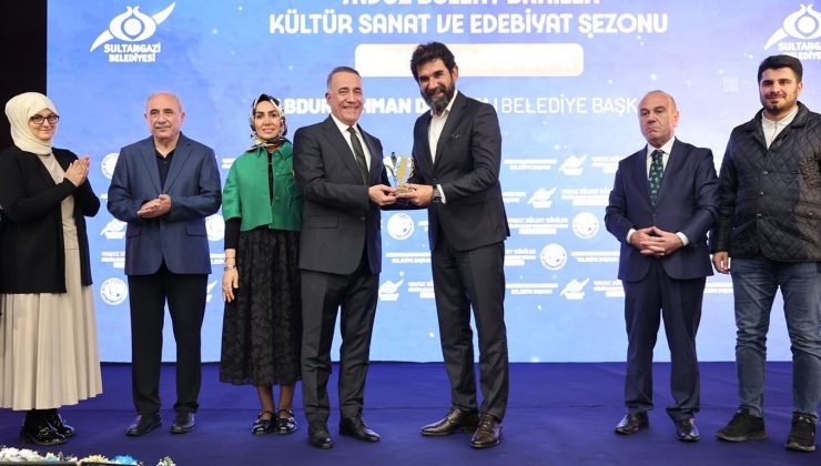 Yavuz Bülent Bakiler Kültür, Sanat ve Edebiyat Sezonu’na Görkemli Açılış