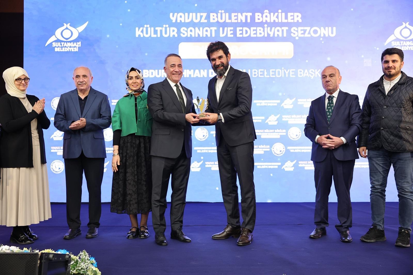 Yavuz Bülent Bakiler Kültür, Sanat ve Edebiyat Sezonu’na Görkemli Açılış
