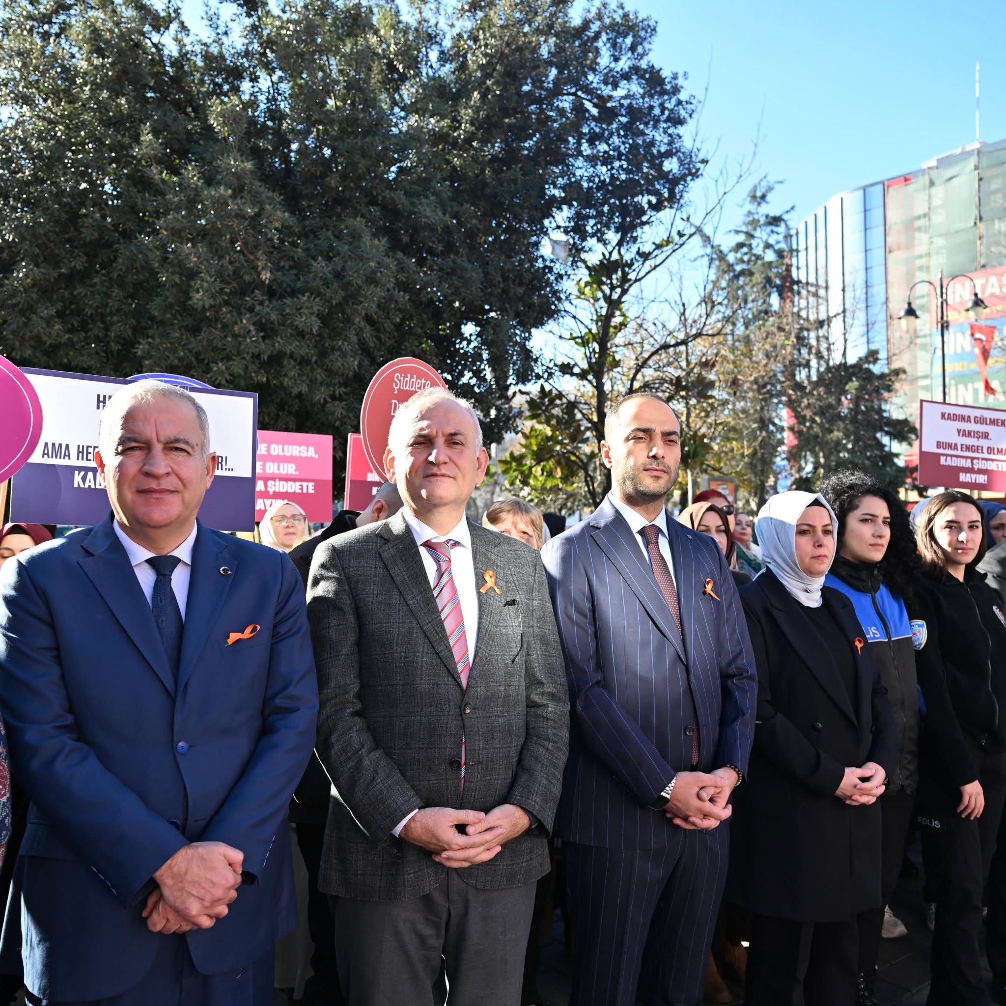 Gaziosmanpaşa’da Kadına Yönelik Şiddetle Mücadele Programı Düzenlendi