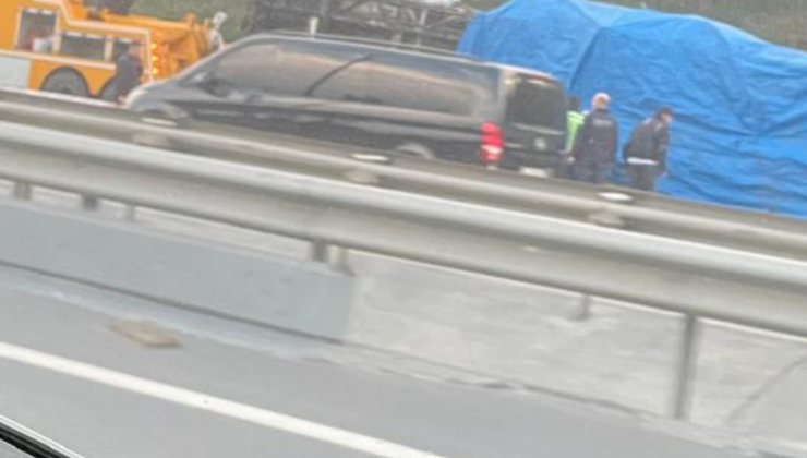 Kemerburgaz Yolunda İETT Otobüsü Alev Aldı