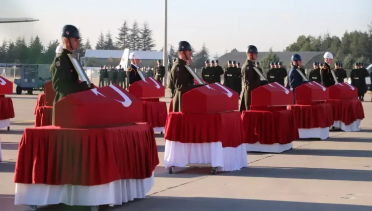 20 ŞEHİDİMİZ İÇİN ANKARA’DA TÖREN YAPILDI