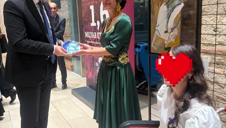 3 Aralık Dünya Engelliler Günü’nde Ömer Turan ve Meryem Günana’dan Duygusal Resim Sergisi: Pieter Bruegel’in Flemenk Atasözleri Benzeşimi