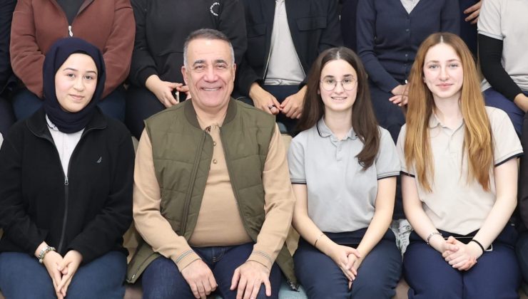 Sultangazi Belediye Başkanı Abdurrahman Dursun’un Yeni Yıl mesajı