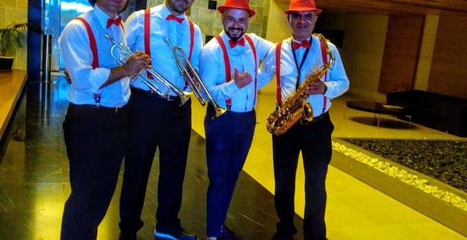 Göksel Tülek Müzik Dünyasının Duayen İsmi: Olağanüstü Yeteneğiyle Kalpleri Fetheden Efsane!