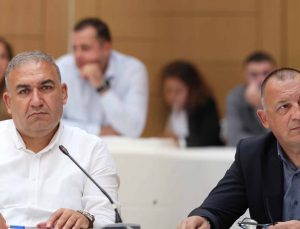 Şile Belediyesinin Tutuklu CHP li Meclis Üyeleri Görevlerinden İstifa Etti…