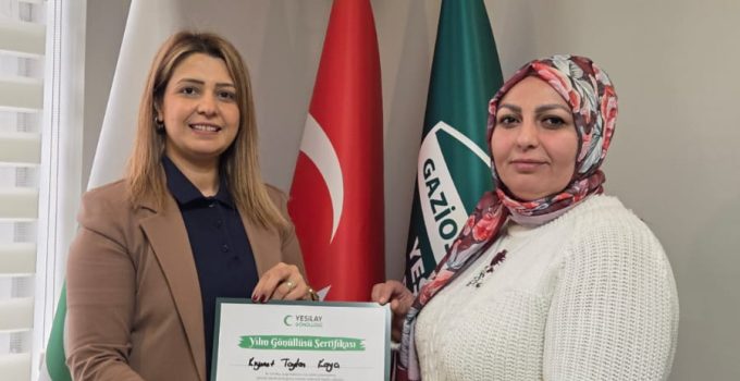 Yeşilay Gaziosmanpaşa Şube Başkanı Elif Ata’dan Anlamlı Kutlama: 10 Ocak Çalışan Gazeteciler Günü’nde Yerel Basını Bir Araya Getirdi, Sıkıntıları Dinledi!