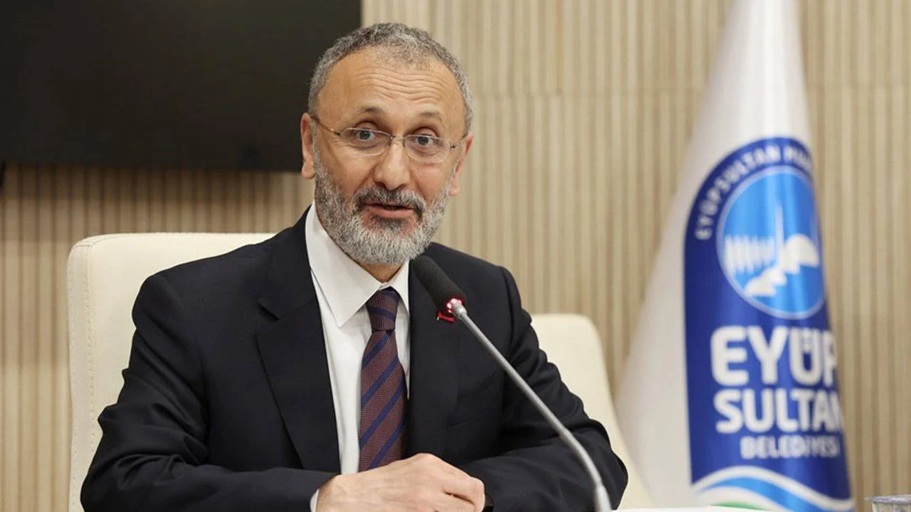 İBB Soruşturmasında Yeni Gelişme: Eyüpsultan Belediye Başkanı Mithat Bülent Özmen’in İletişim Kayıtları İstendi!