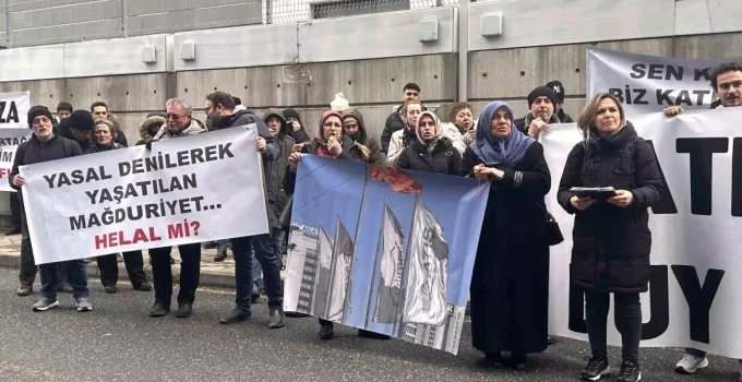 Mağdurlar Katılımevim Önünde Eylem Yaptı: “Güvendik, Mağdur Olduk!” Sloganları Yükseldi!
