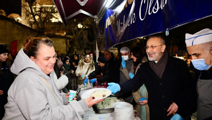 Başkan Mithat Bülent Özmen Miraç Kandili’nde Vatandaşlarla Buluştu