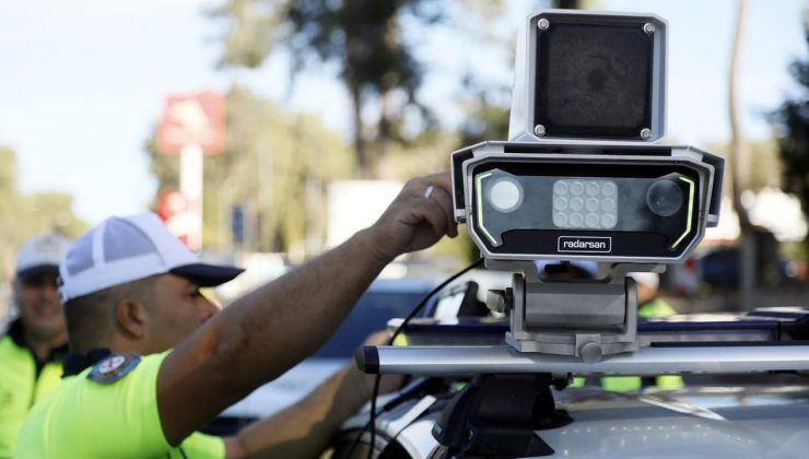 Radarlarda Yeni Dönem Başladı: Tüm Sürücüleri İlgilendiriyor, Ortalama Hız Denetimi Devrede!