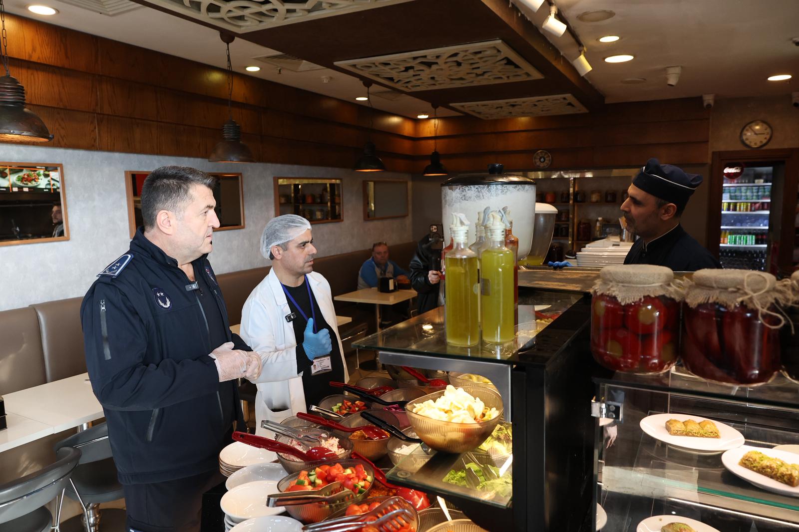 Bayrampaşa Belediyesi’nden yılbaşı öncesi gıda denetimi