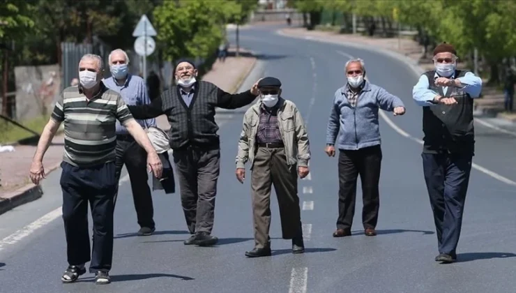 En düşük emekli maaşı 20 bin liraya yükseldi!