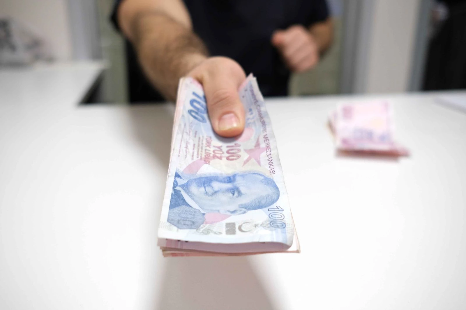 İBB’nin Evlilik Desteği 40 Bin TL’ye Yükseldi! Başvuru Şartları ve Tüm Detaylar