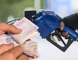 Akaryakıta Okkalı Zam Geliyor! Benzin Fiyatları Ne Kadar Olacak? İşte Güncel ve Zamlı Fiyatlar (Şubat 2026)
