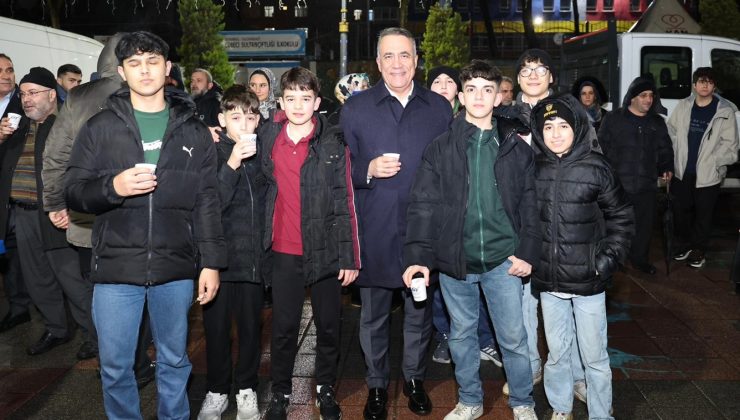 İlk Teravih Namazından Sonra Başkan Dursun’dan Salep İkramı