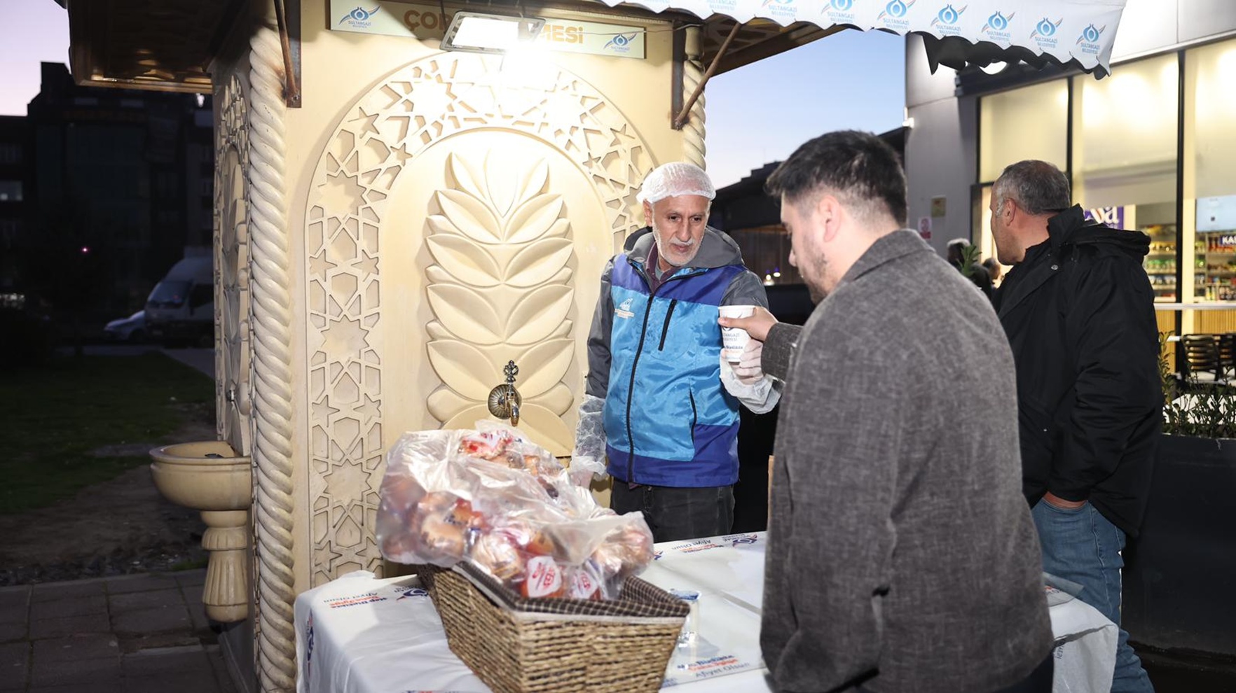 İkram Çeşmesi’nden Ramazan Boyunca Sıcacık Çorba Akıyor