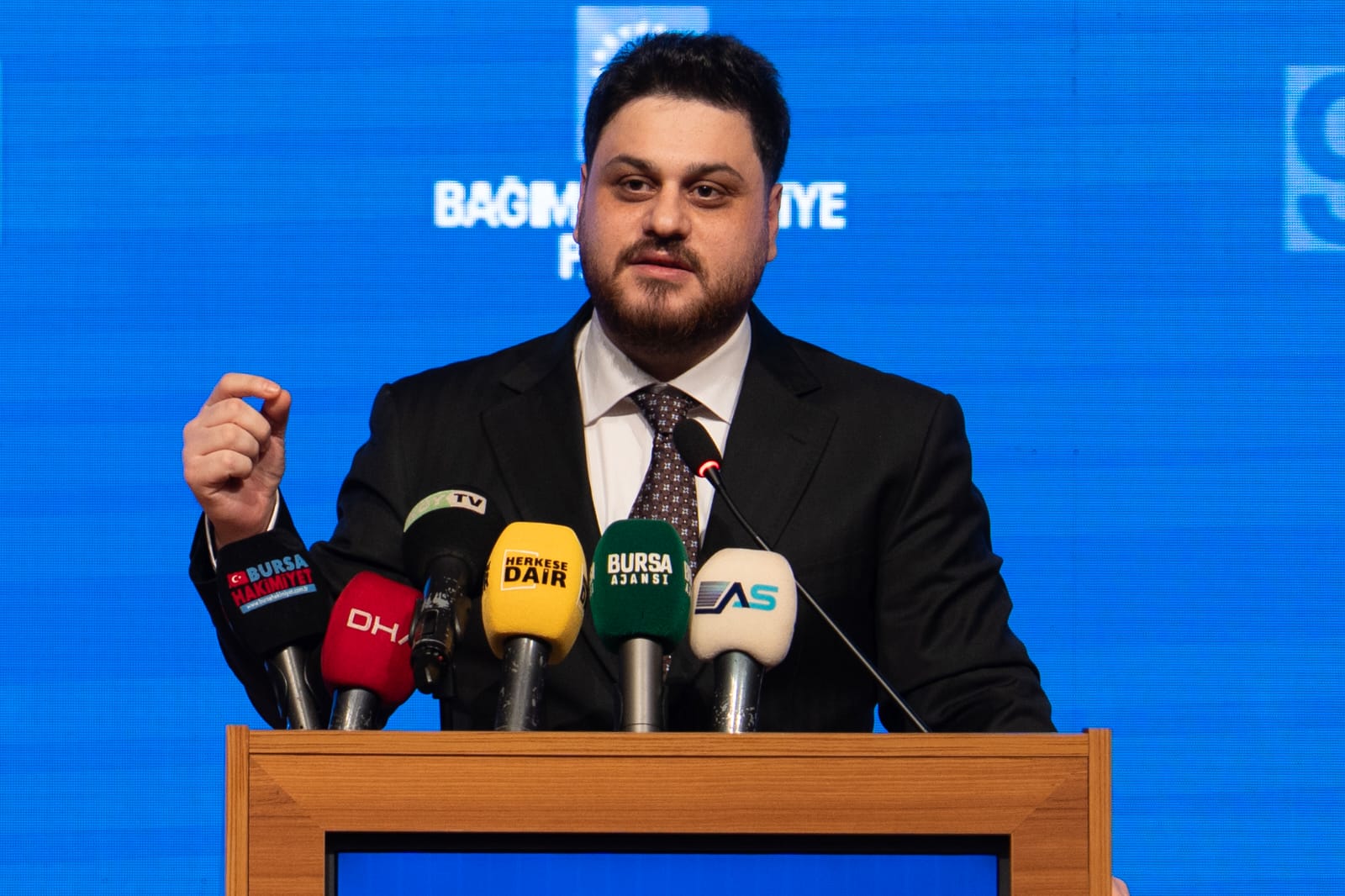 “Eşkıya dünyaya hükümdar oldu”