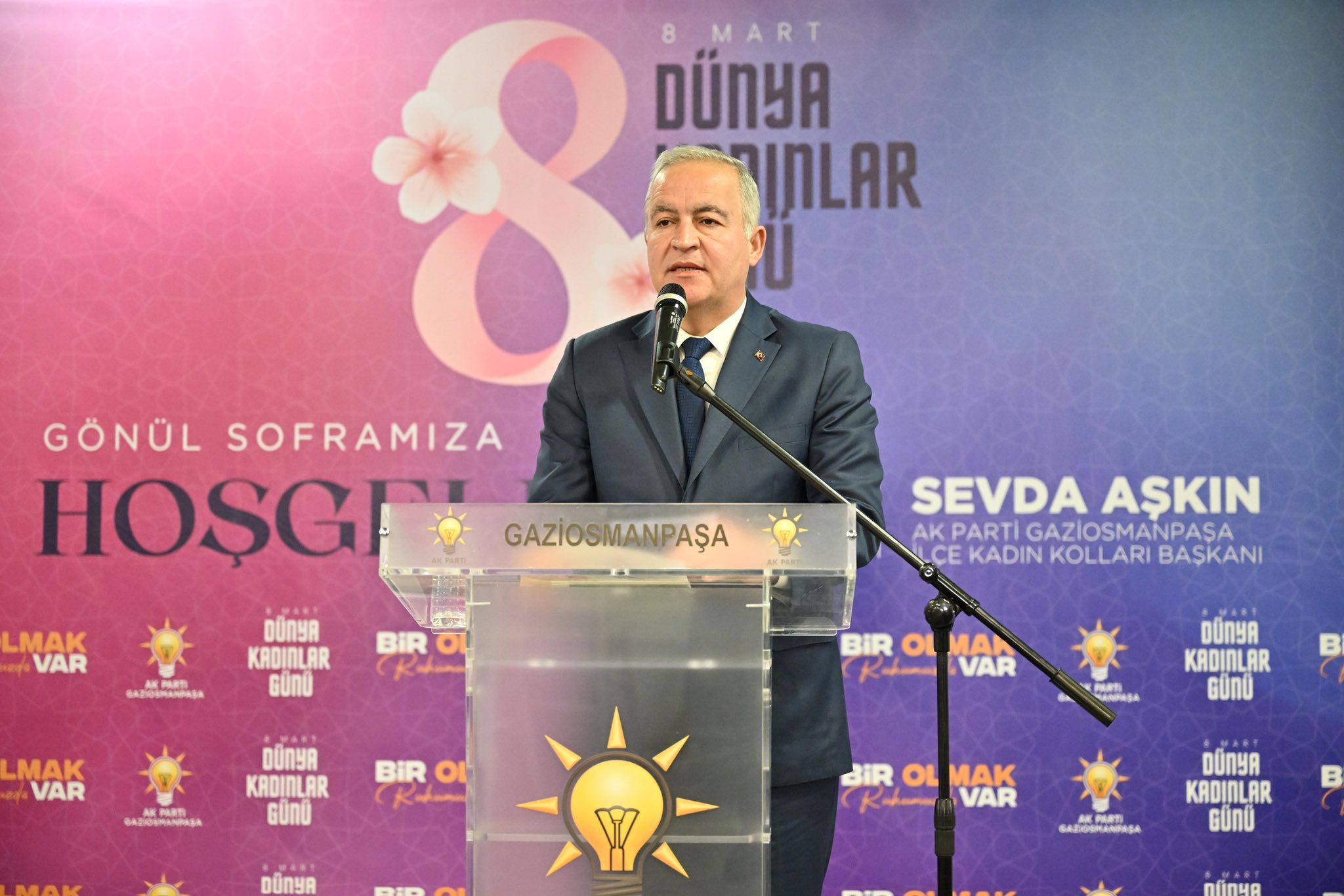 Gaziosmanpaşa’da 8 Mart Dünya Kadınlar Günü Coşkuyla Kutlandı: Gönül Sofrasında Soylu’dan Türküsev’e Kadar Bir çok isim Araya Geldi!