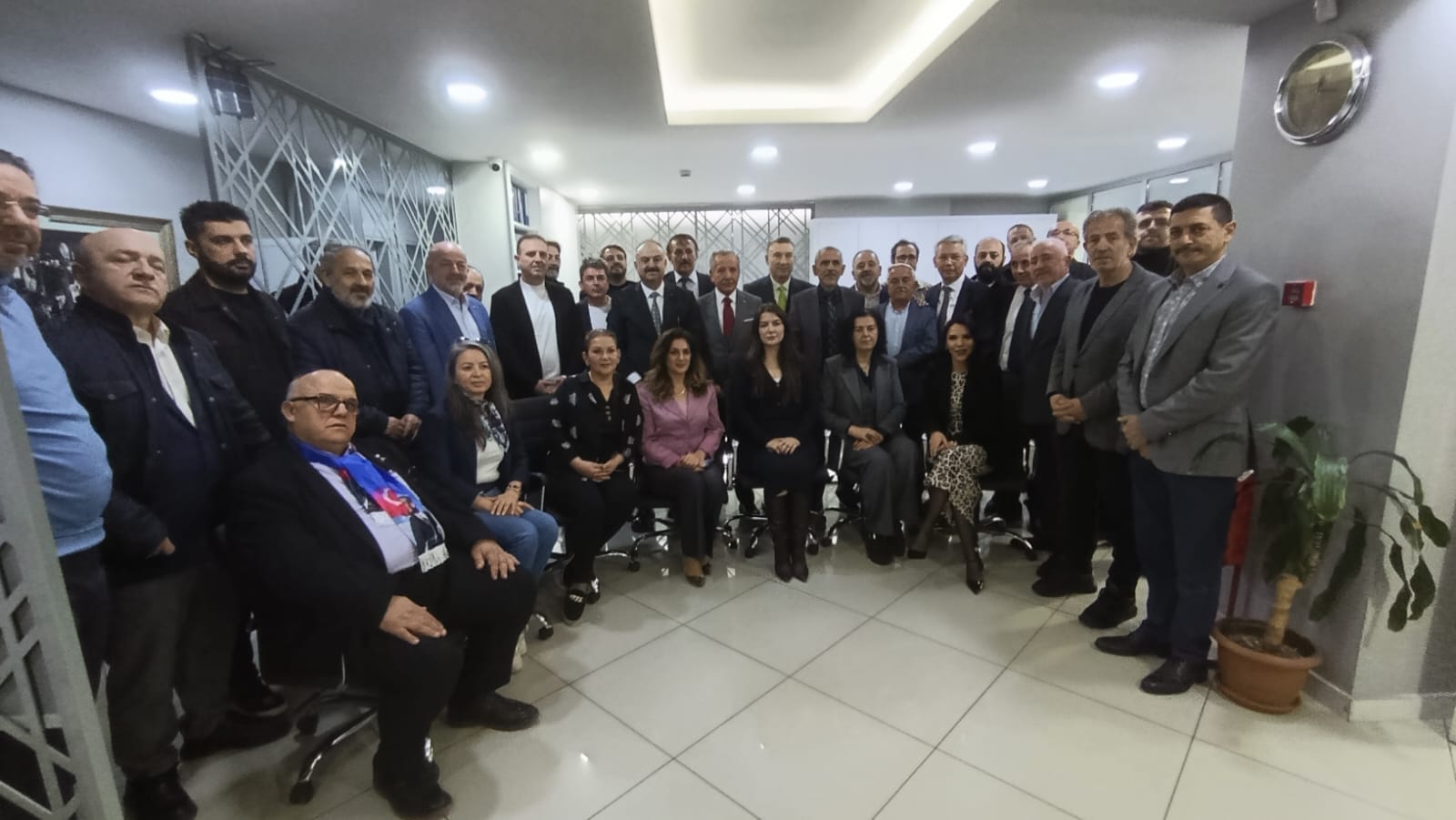 Uluslararası Esnaf Birliği İstanbul İl Başkanlığı 1. Olağan Genel Kurulu gerçekleşti