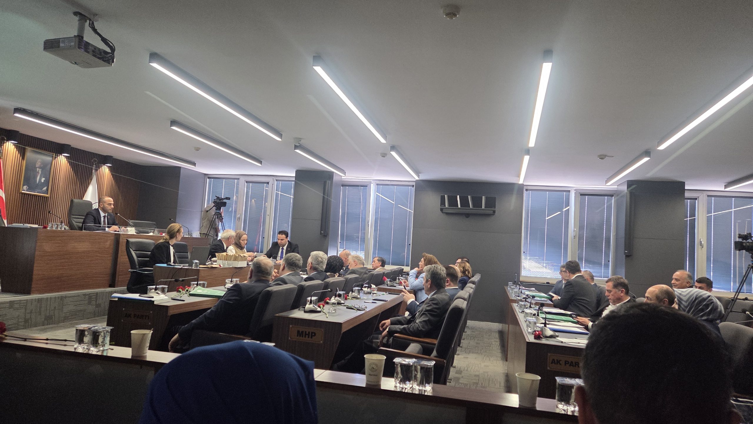 Gaziosmanpaşa’da Nisan Ayı Meclis Toplantısı: Komisyonlar Seçildi, Divan Heyeti Belli Oldu