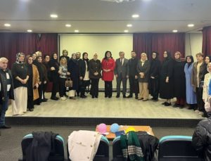 AK Parti Gaziosmanpaşa’dan Eğitim Hamlesi: “Diksiyon, Etkili İletişim ve Hitabet” Programı Başladı