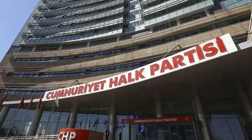 CHP’de Bir İstifa Daha! Serik Belediye Başkanı Kadir Kumbul CHP’den Ayrıldı