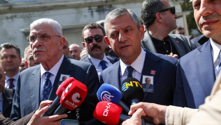 Hüsamettin Cindoruk Son Yolculuğuna Uğurlandı