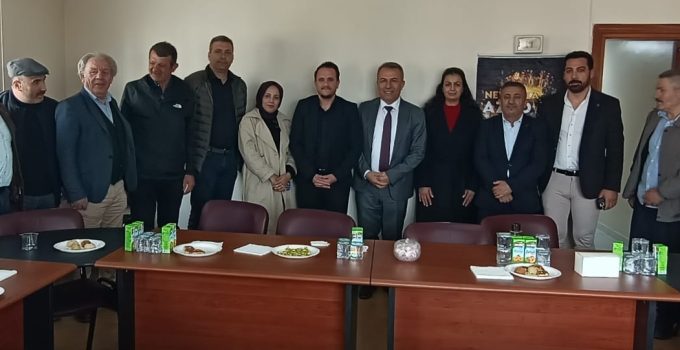 Gaziosmanpaşa’da Önemli Ziyaret: DEM Parti İlçe Başkanı Yusuf Ant’tan Çözüm Süreci ve Kentsel Dönüşüm Vurgusu