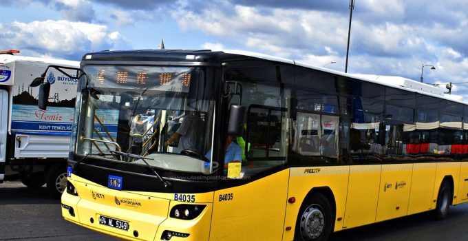İstanbul’da Özel Halk Otobüsü Şoförleri Ayaklandı: “Ücretsiz Binişe İzin Vermeyeceğiz