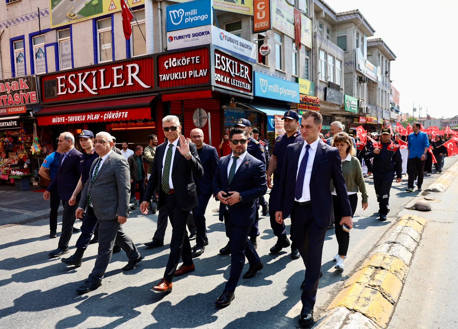 Eyüpsultan’da 19 Mayıs Coşkusu Gençlik Yürüyüşüyle Başladı