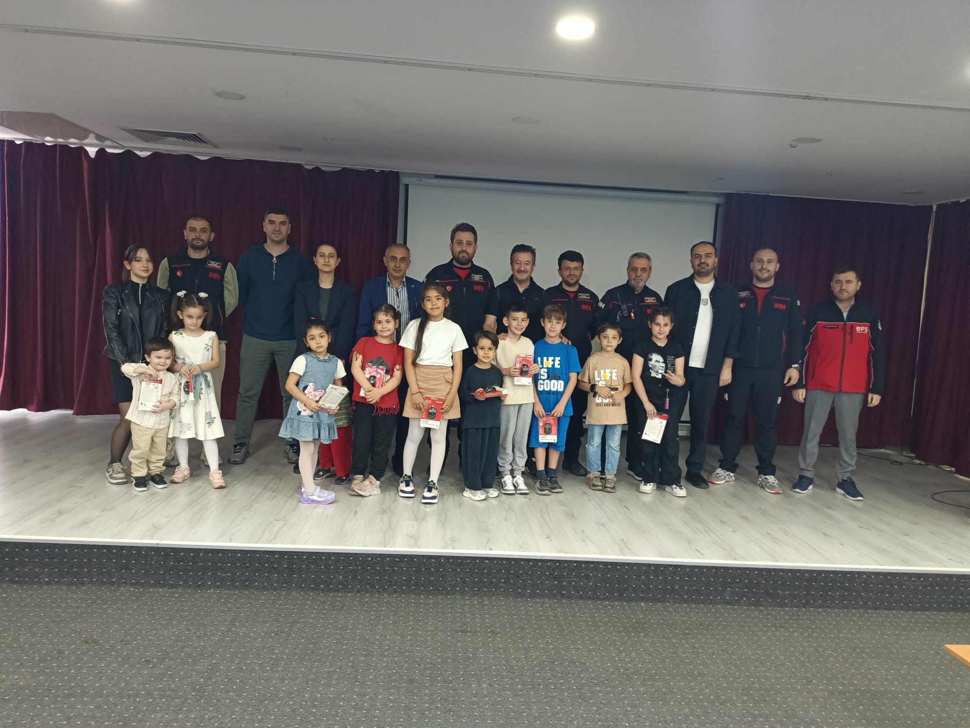 Gaziosmanpaşa’da İHH’dan Önemli Afet Bilinci Semineri