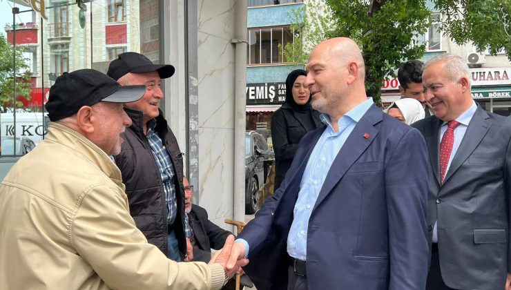 AK Parti İstanbul 2. Bölge Milletvekilleri Gaziosmanpaşa’da gönül köprüleri kurdu.