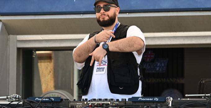 ŞEHRİN EN RENKLİ ETKİNLİĞİ: “SOKAK STİLİ GRAFFİTİ FESTİVALİ”, GAZİOSMANPAŞA’DA GERÇEKLEŞTİ