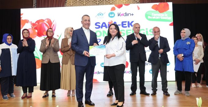 Sultangazili Kadınlardan “Zamana İz Bırakan Eserler” Sergisi
