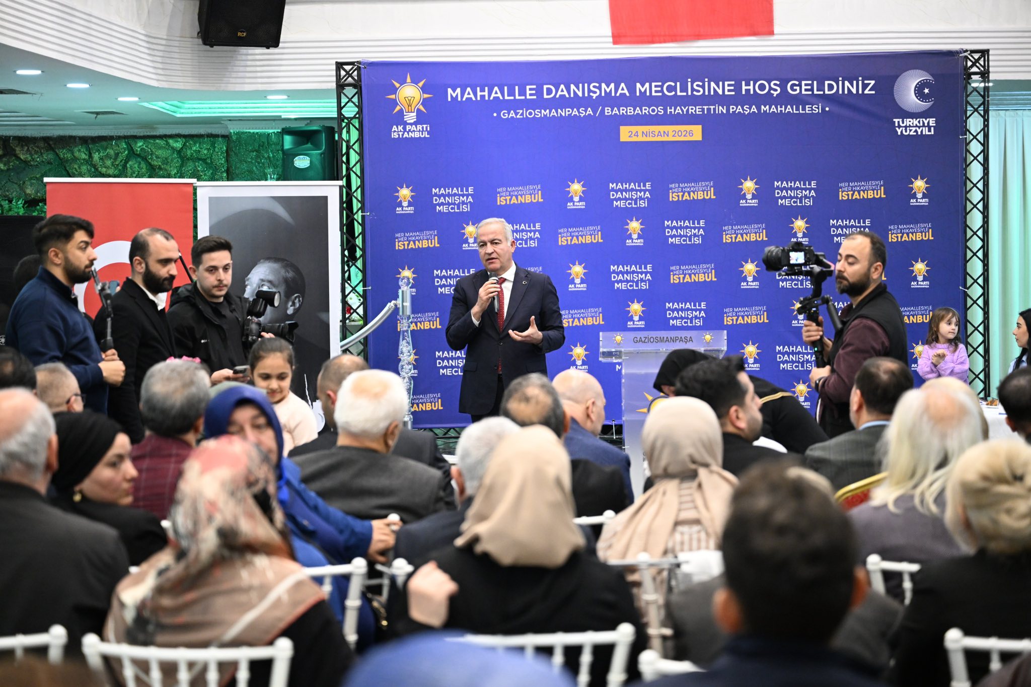AK PARTİ’NİN İSTANBUL’DAKİ İLK MAHALLE DANIŞMA MECLİSİ GAZİOSMANPAŞA’DA GERÇEKLEŞTİ