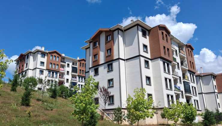 Adapazarı Gazeteciler Sitesi’nde Bitmeyen Faz Düşüklüğü Çilesi: Vatandaşlar SEDAŞ’tan Kalıcı Çözüm Bekliyor