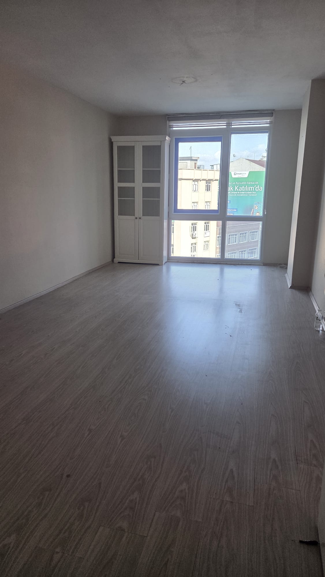GAZİOSMANPAŞA HASANAĞA İŞ MERKEZİDE KİRALIK DAİRE